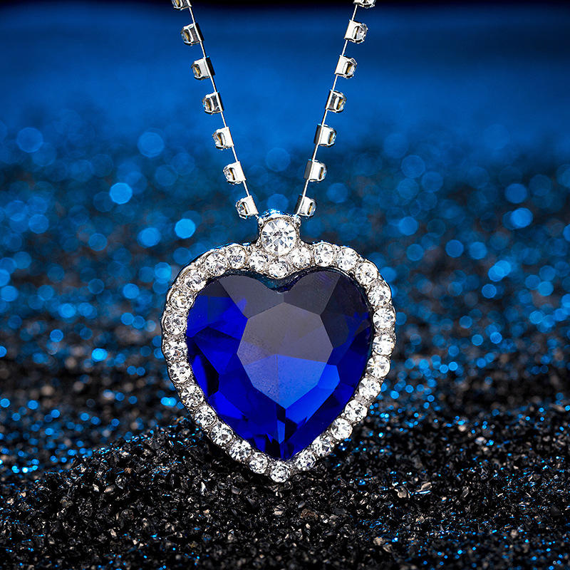 Blue heart titanic design pendent